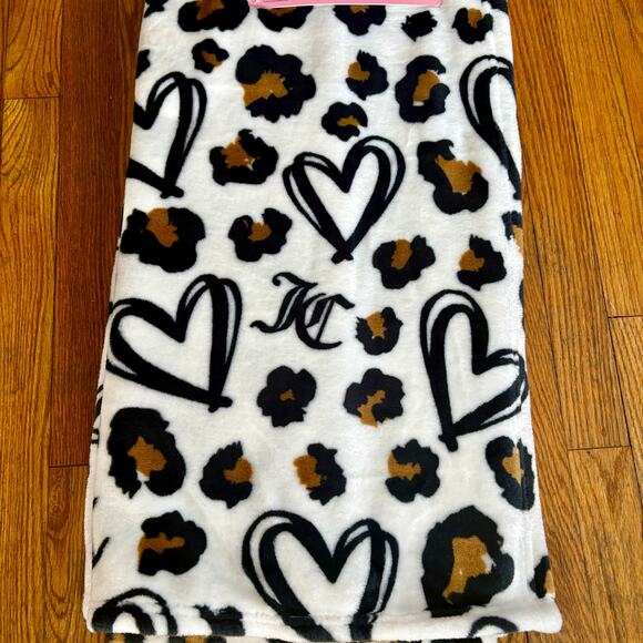 JUICY COUTURE Oversized Plush Throw Viral Leopard Print Blanket 50x70 Home Decor - Picture 6 of 14